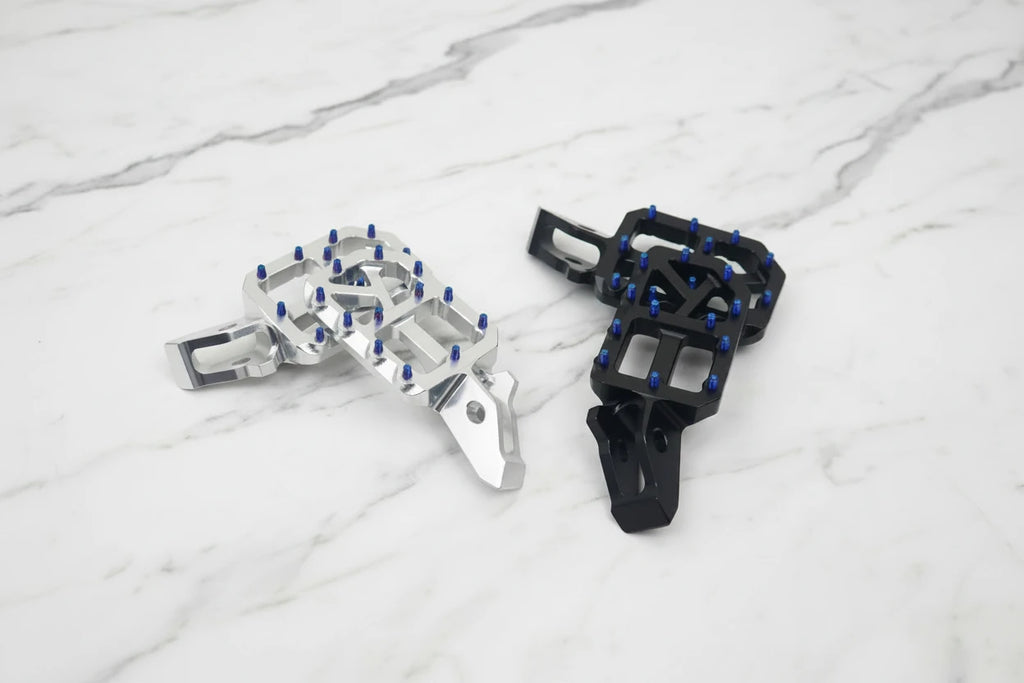Prickly-Styled Ultra Bee Pegs